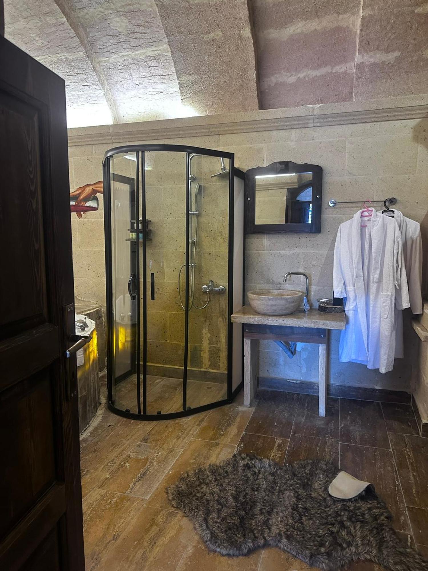 Heritage Cave Inn Hotel Goreme Bagian luar foto