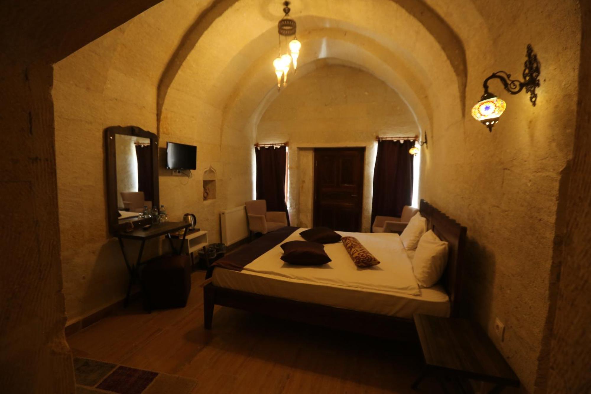 Heritage Cave Inn Hotel Goreme Bagian luar foto