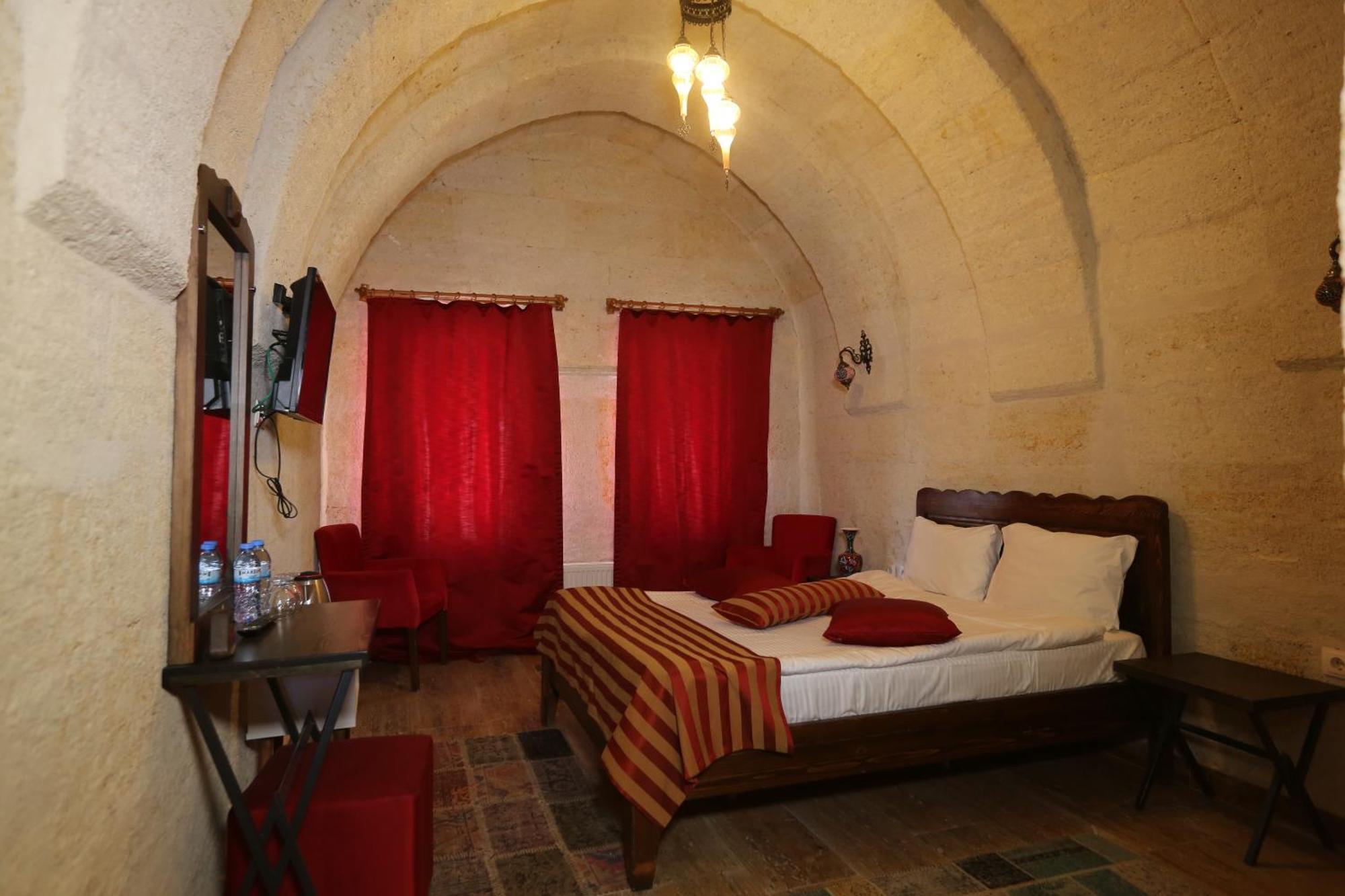 Heritage Cave Inn Hotel Goreme Bagian luar foto